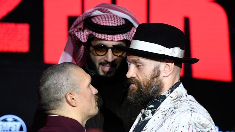 Fury's Epic Staredown: A Press Conference to Remember in Boxing