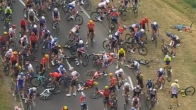 Tour de France Stage 14 Halted by Massive 25-Rider Pile-Up