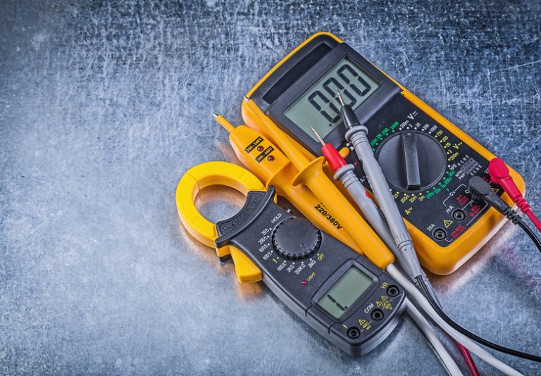 How to Use a Cen-Tech Digital Multimeter