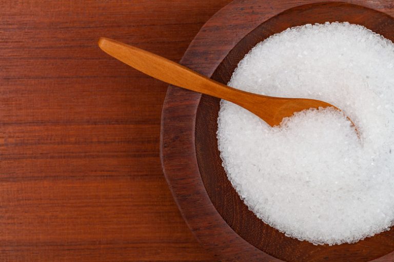 Effects of Mixing Epsom Salts and Rubbing Alcohol