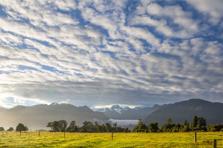 Understanding the Weather Linked to Stratus Clouds