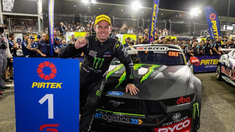 Stunning 0.03s Victory Leaves Supercars Fans in Utter Disbelief