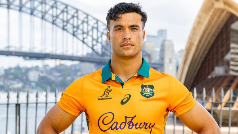 Suaalii Poised for Surprise Wallabies Debut Just Months After Roosters Move