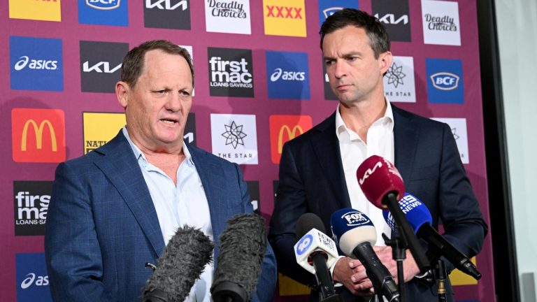 Walters Speaks Out on Broncos After Departing the Club