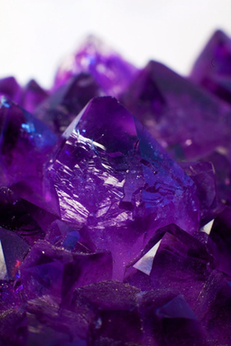 What Types of Rocks Contain Amethyst?